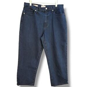 Universal Thread Women’s Vintage Straight Dark Wash Jeans Size 12 New